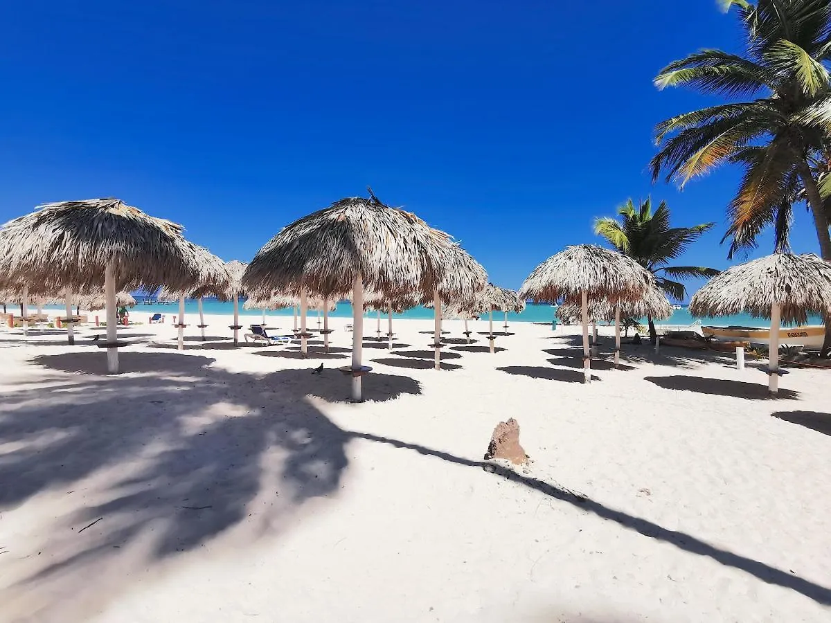 Los Corales Villa 2 Bedrooms - Swimming Pool Wifi Bbq Parking Punta Cana