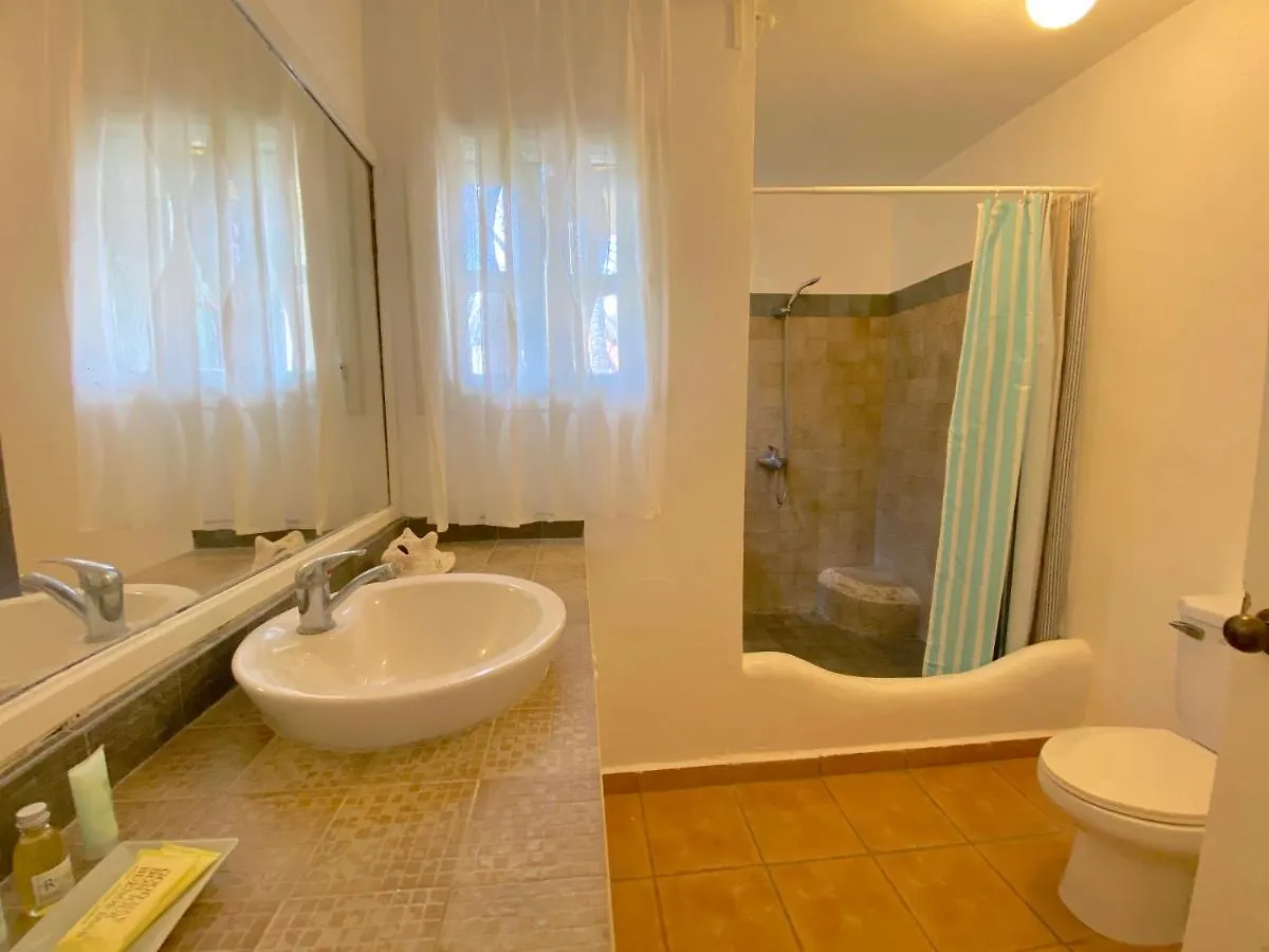Los Corales Villa 2 Bedrooms - Swimming Pool Wifi Bbq Parking Punta Cana Dominican Republic